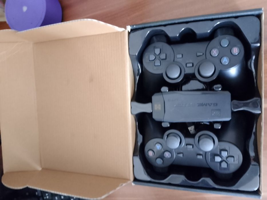 Ретро игравшая приставка