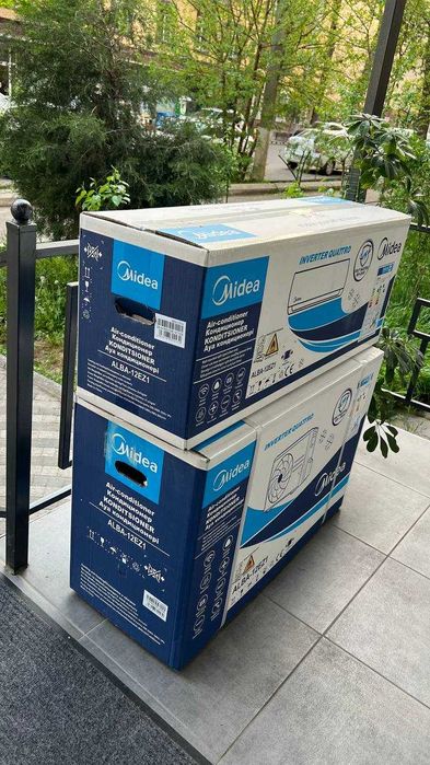 Кондиционер Midea модель NAOMI Pro - 9,000 Btu / Inverter / Новинка !
