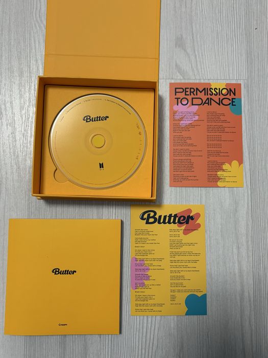 КПОП албуми