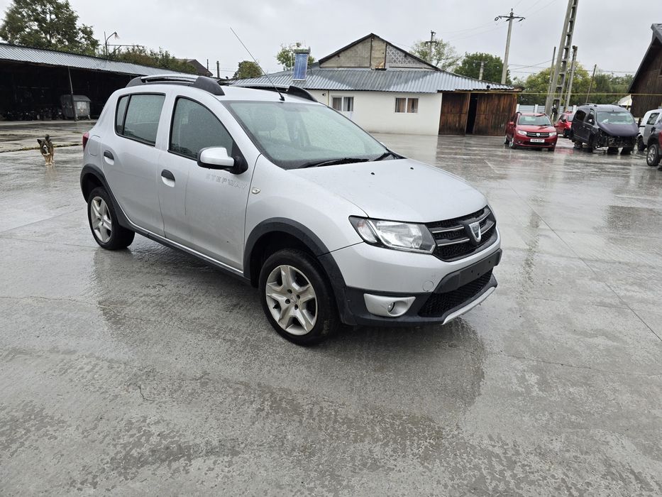 Dezmembrari Piese Sandero stepway 0.9 tce 2015