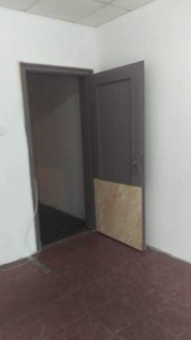 Дава се под наем Офис в Варна, Център - 24 кв.м за 204 € - Снимка #2