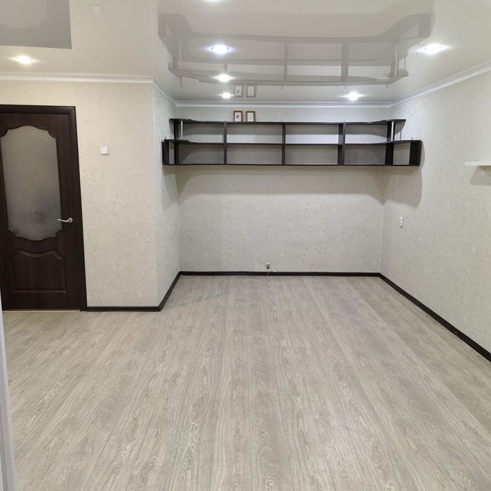Продаётся 1 комн в центре, 11 школа