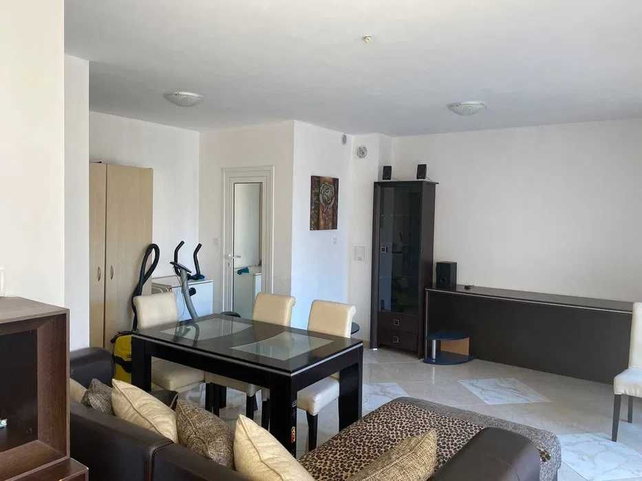 Дава се под наем Едностаен апартамент в Несебър - 30 кв.м за 153 € - Снимка #2