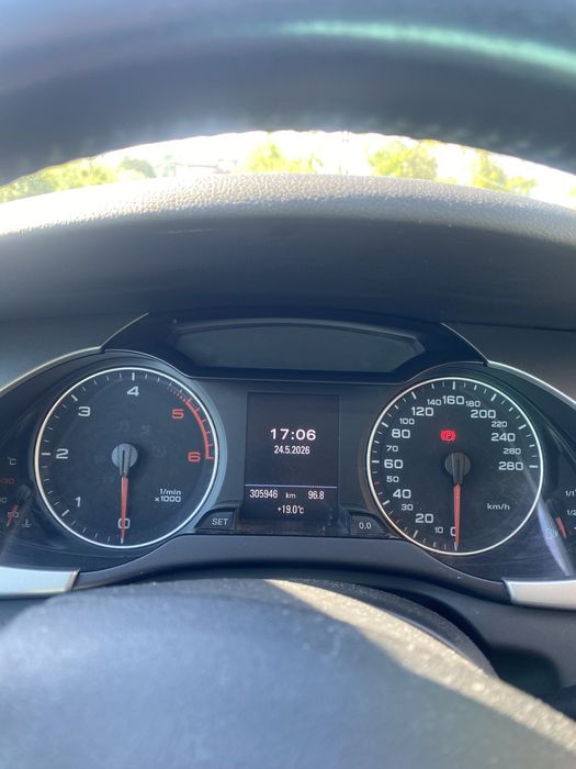 Audi A4 B8 2.0 TDI 2009