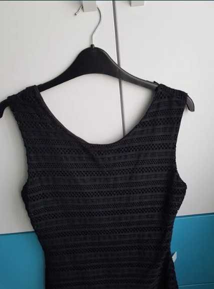 Нова рокля GUESS, размер S