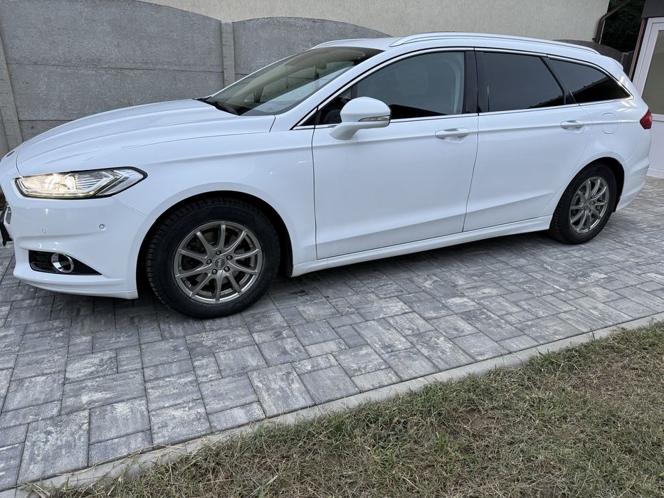 FORD Mondeo 2015 — imagine 2