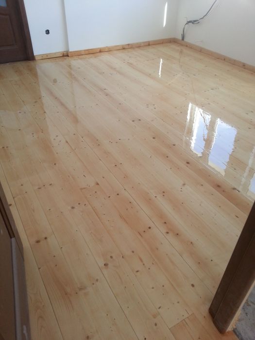 Montam, rașchetăm parchet  clasic și laminat