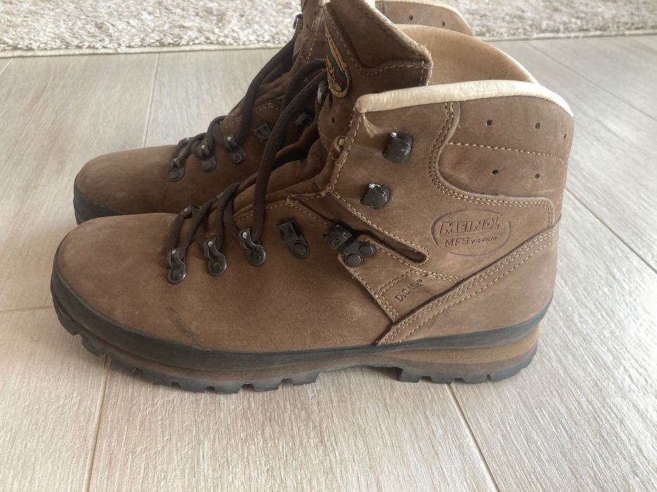 Обувки Meindl Borneo – Номер 44 (9 ½)