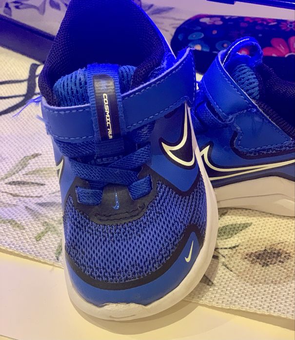 Маратонки Nike 21 номер