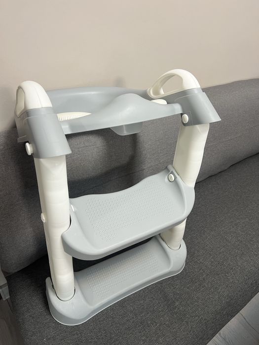 Седалка за тоалетна със стълба