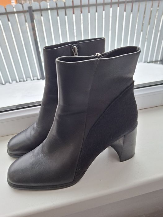 Продам зимние сапоги