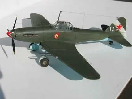Сборная модель самолета Ил-10 (Smer 1:72)