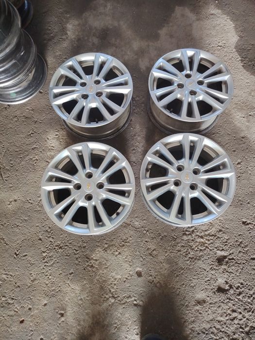 Kobilt Radnoy gm arginal diska sotiladi