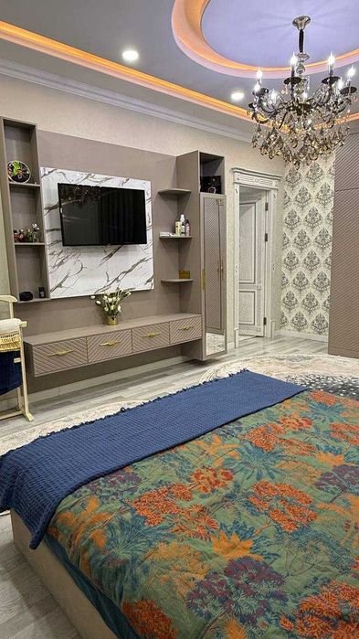 Квартира сотилади Наманган Истамбул кафеси ёнида 151 м.кв