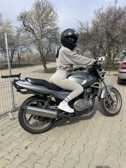 Kawasaki Er5 ,an 2000