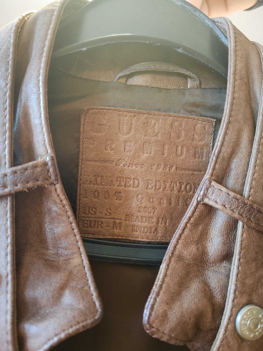 Кожено яке "Guess"  S- размер естествена агнешка кожа