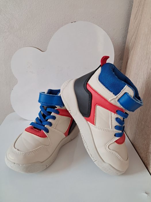 Adidasi hot wheels, marimea 26