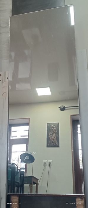 Продаю прямоугольное зеркало