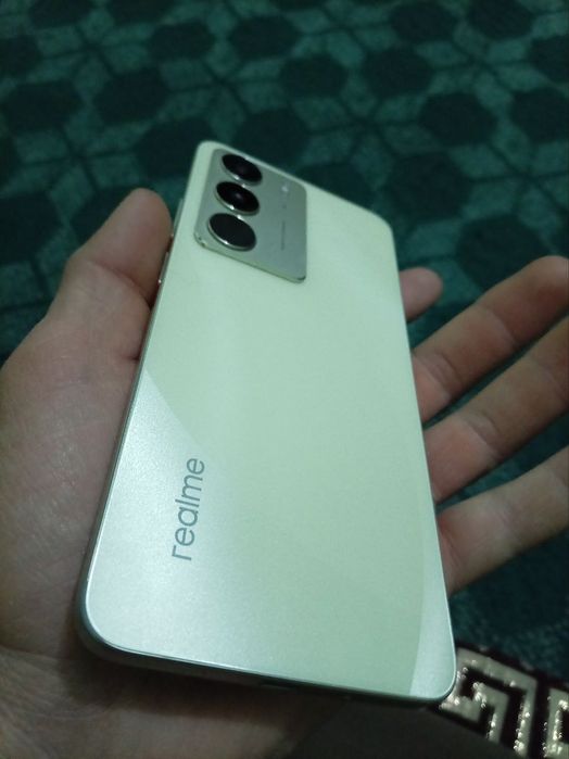 REALME C75  kelishiladi