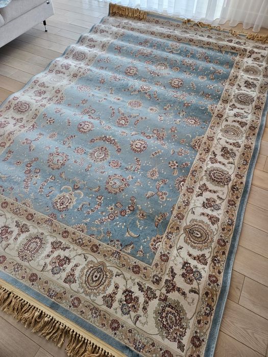 Иранский дизайнерский ковер