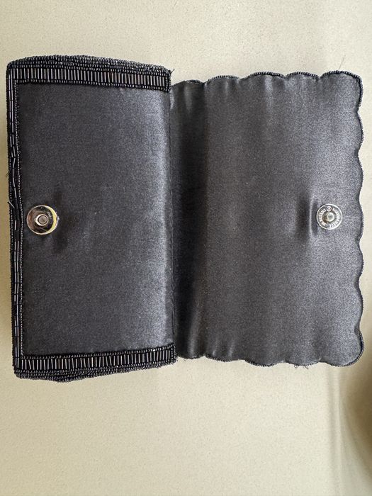 Елегантни черни клъчове