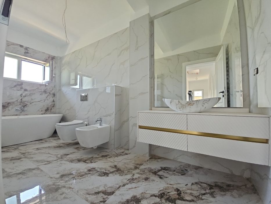 Casa individuala, 700 mp teren, zonă Valea Lupului-Rediu