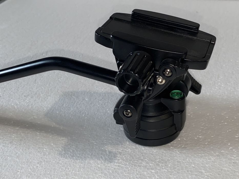 Velbon FHD-51QN флуидна видео глава