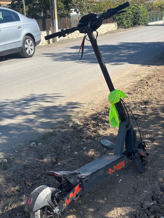 Trotinetă electrică