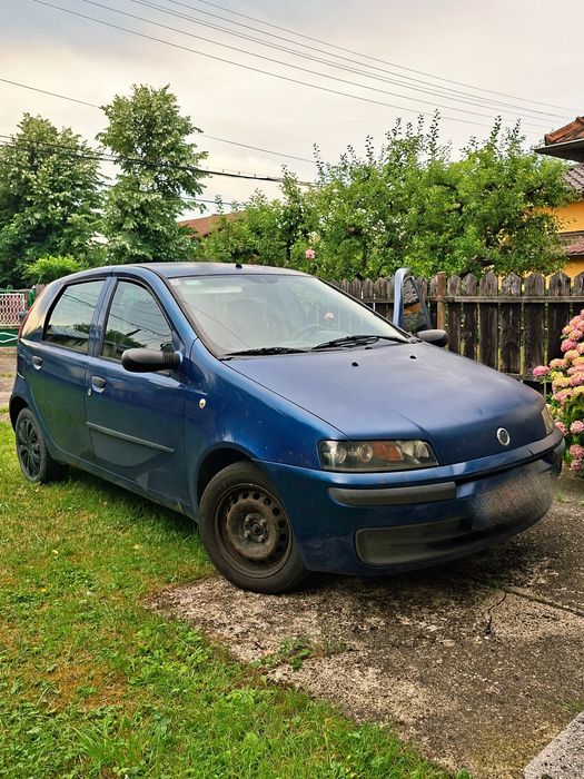 Fiat Punto 2003 -  Benzină