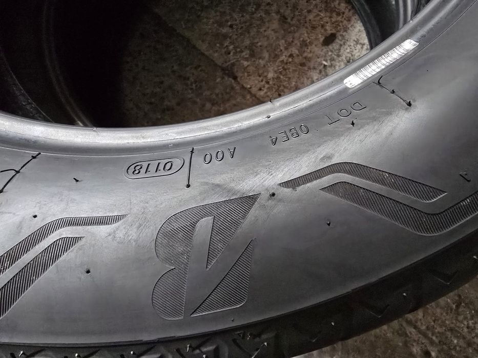 Bridgestone 225/60 R18 104W vară