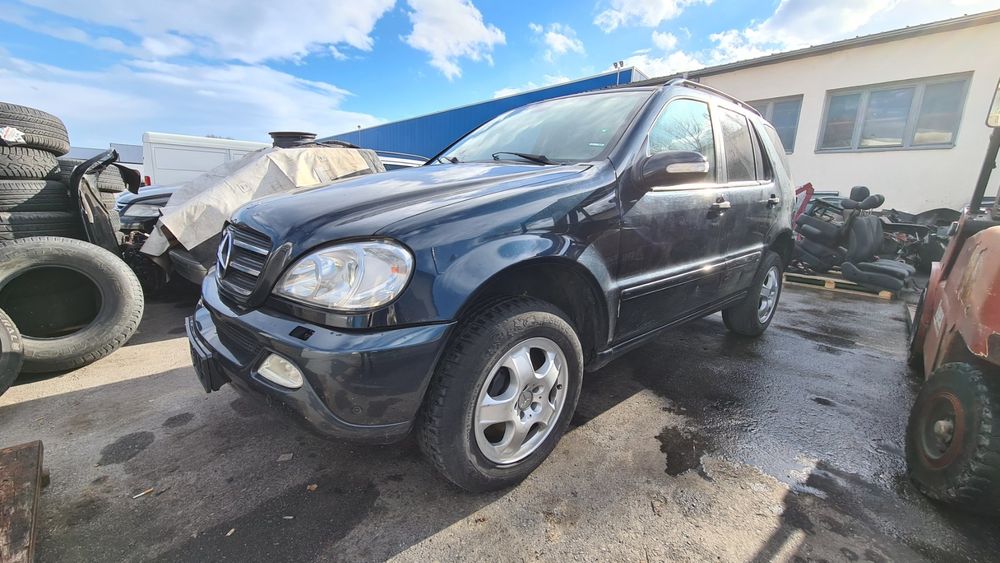 На Части ML 320i Facelift ксенон, парктроник W163 МЛ320 И автоматик