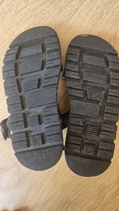 Сандали за момиче Calvin Klein и adidad