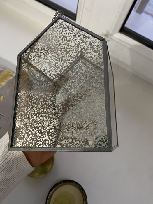 Продам картинки и подставку для свечек