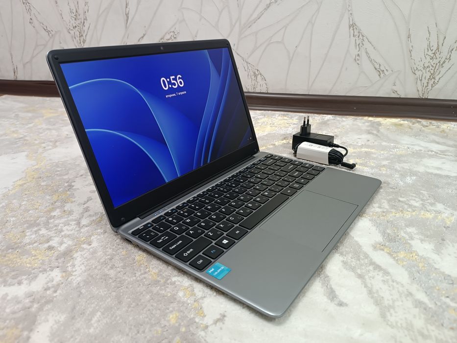 Ноутбук CHUWI SSD m.2, ОЗУ 8Гб.