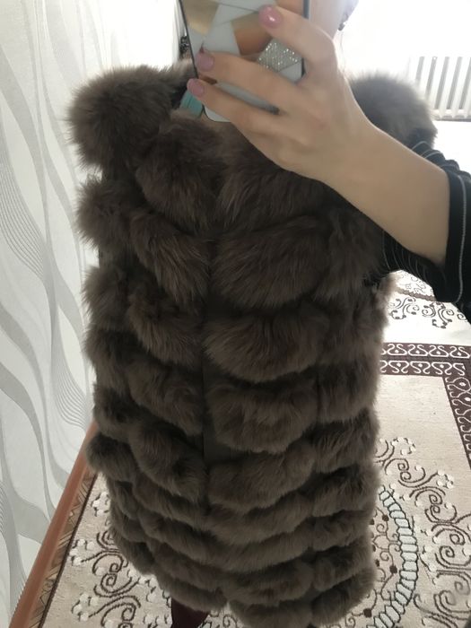 Продам шуба безрукавка