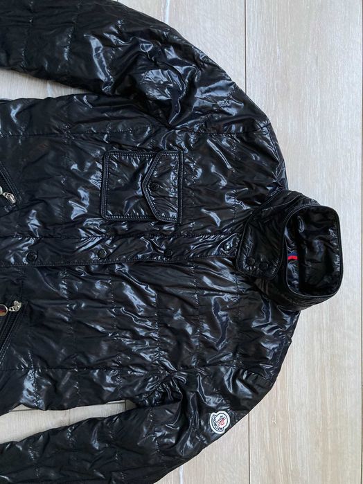 Оригинално Moncler тънко пролетно женско яке размер 3 / L