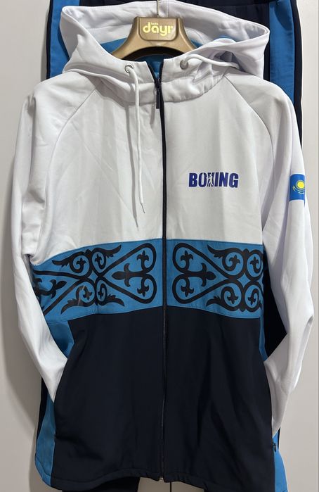 Спортивка новая М