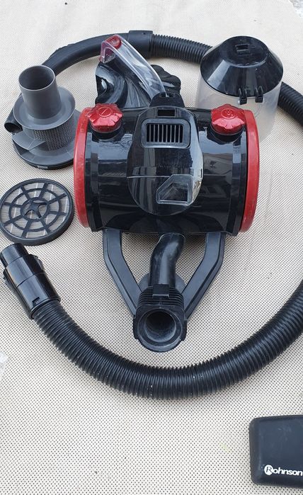 Rohnson R‑157 vacuum cleaner