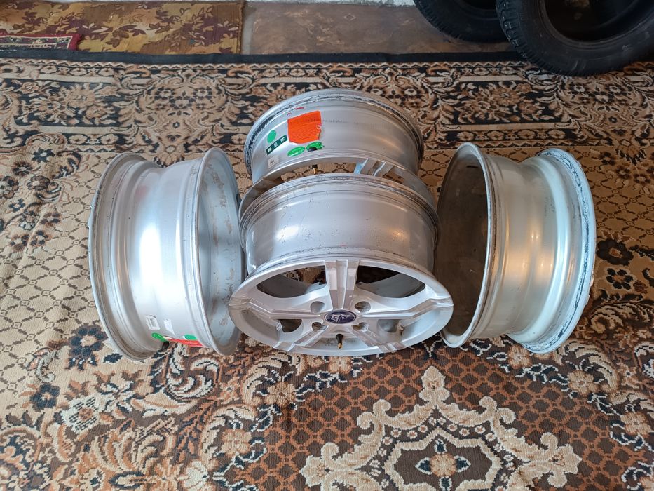 Продам новые титановые диски