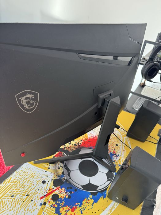 Vand monitor Gaming MSI G27C3F!!
