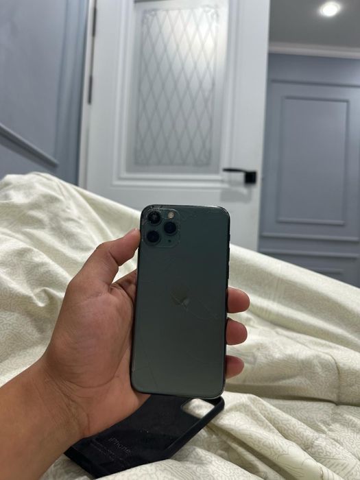 Iphone 11pro obmen moto ili ps