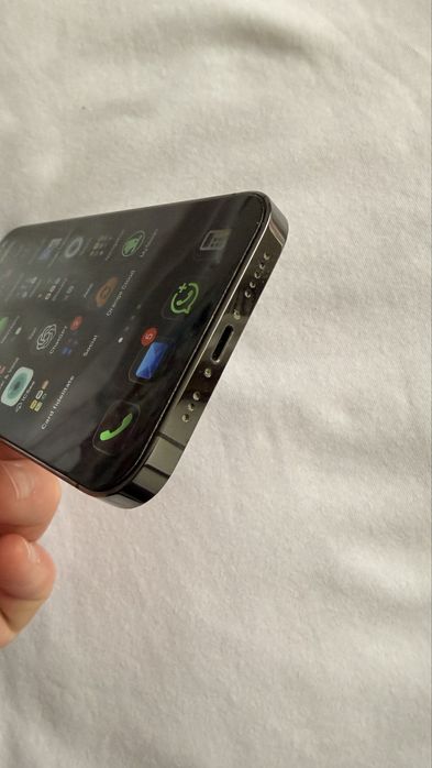 Vand Iphone 12 Pro Graphite