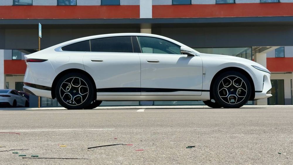 Nevo A07 /710kmlik emas 730 kmlik/ FULL Premium Liftbek! 27500$