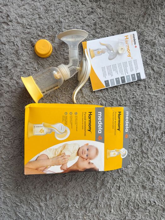 ръчната помпа за кърма Medela Harmony