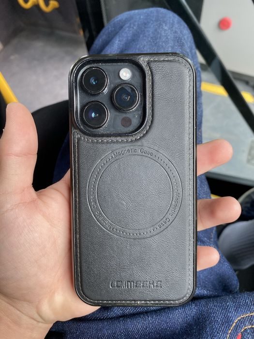 Телефон iPhone 14 pro