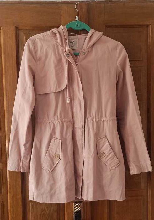 Trenci adolescenți roz