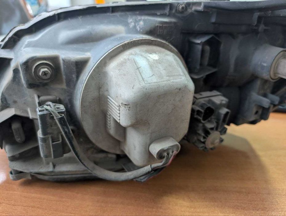 Фары Subaru Legacy 3 BH5 (линзы)