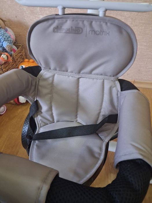 Чисто нова триколка