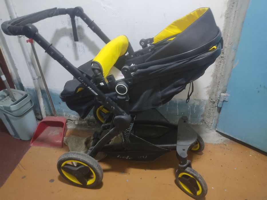 Продам коляску 2в1