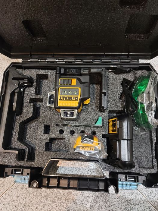 ПРОМОЦИЯ.Нов лазерен нивелир Dewalt DCE089D1G-QW